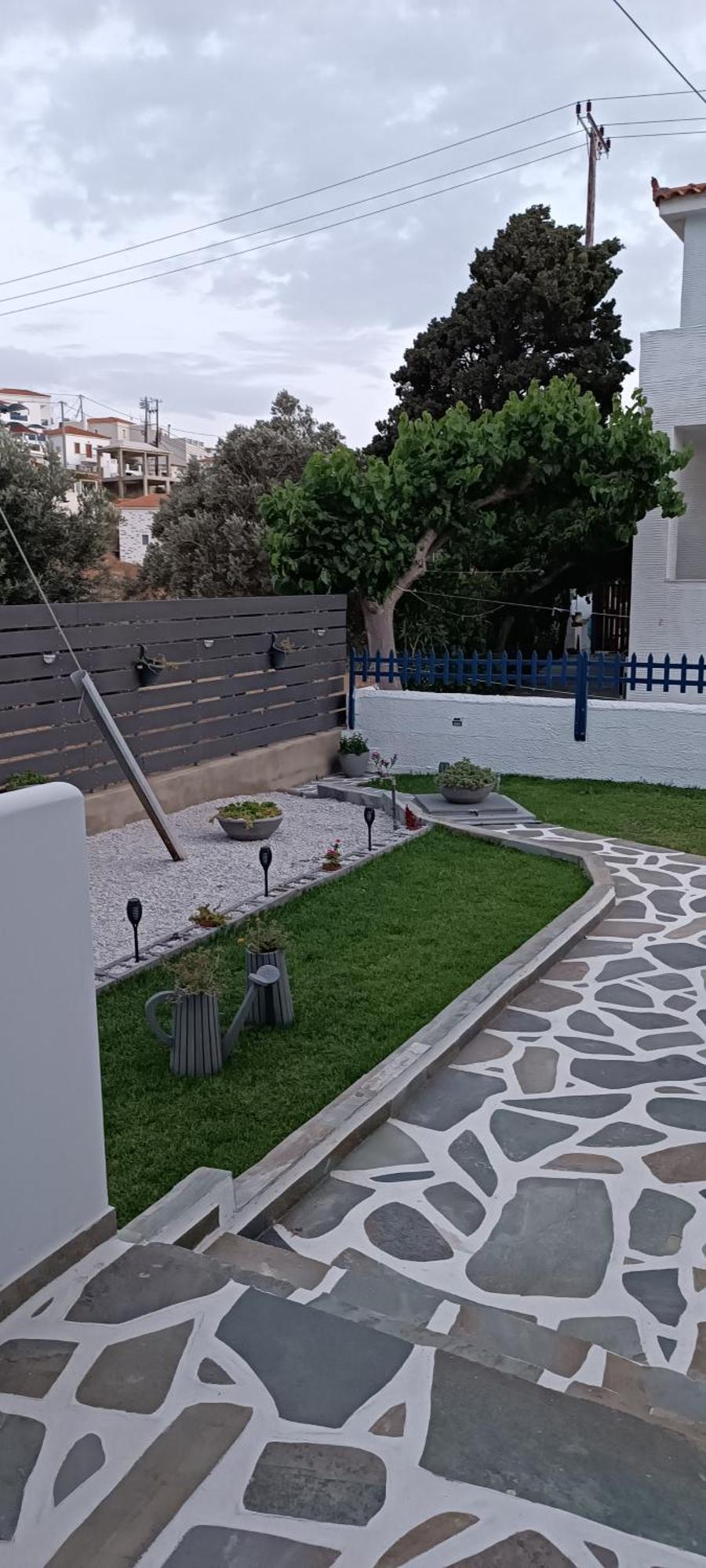 Dora 2 Studios Batsíon Exterior foto